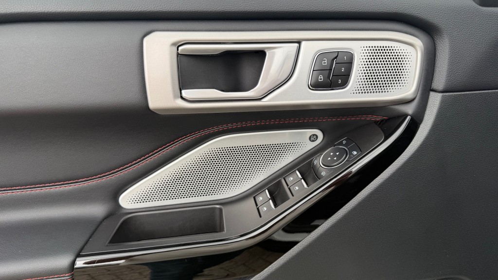 large_1745312432224058